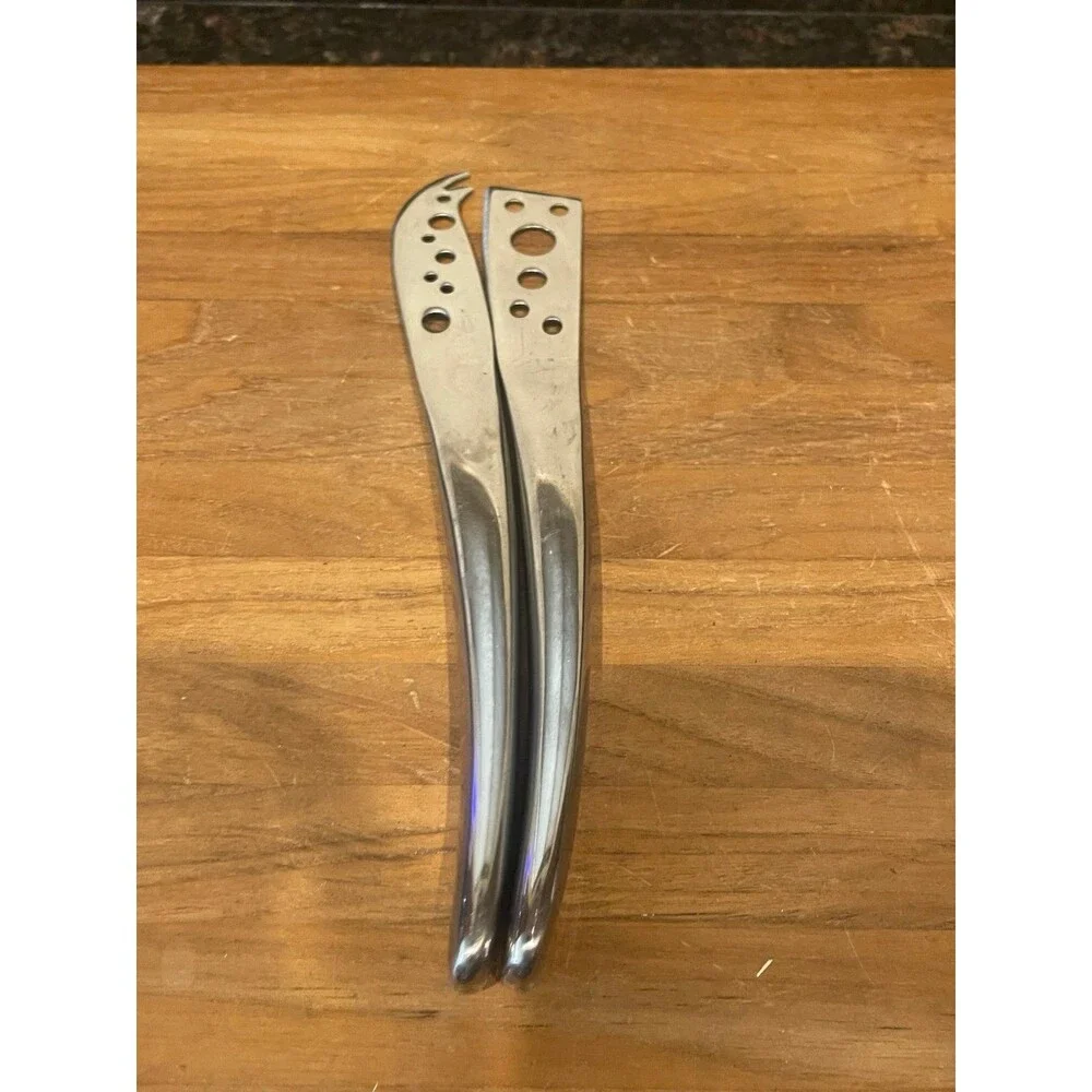 2 Soft Cheese Knife Milano Designed